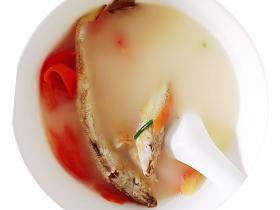 沙尖鱼番茄汤