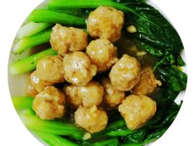 肉丸子配菜心